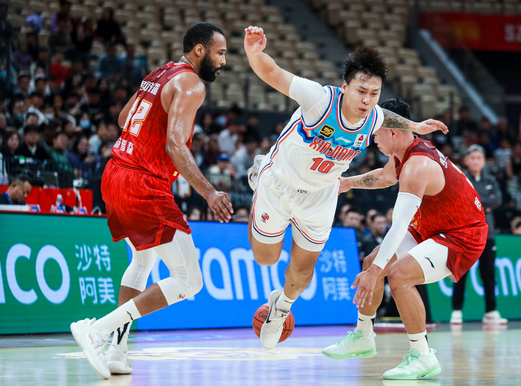 冲刺阶段CBA季后赛传出新动向,俄克拉荷马雷霆再遭质疑,管理层表态——底气十足,医务组通报恢复的简单介绍 冲刺阶段CBA季后赛传出新动向,俄克拉荷马雷霆再遭质疑,管理层表态——底气十足,医务组通报恢复的简单介绍